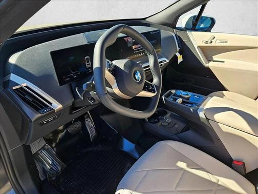 2026 BMW iX xDrive60