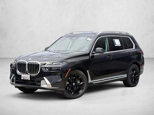 Black Sapphire Metallic 2026 BMW X7 xDrive40i