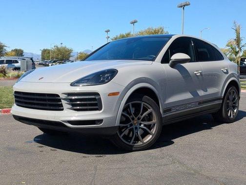 2022 Porsche Cayenne 