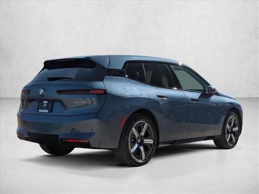 2026 BMW iX xDrive60
