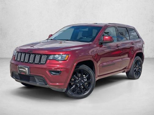 Velvet Red Pearlcoat 2022 Jeep Grand Cherokee WK Laredo