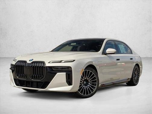 2026 BMW 750e xDrive