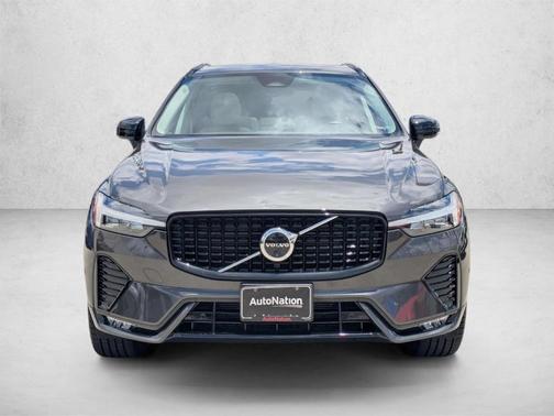 Silver Gray 2025 Volvo XC60 B5 Plus