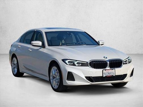 Mineral White Metallic 2025 BMW 330 i