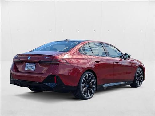 2024 BMW i5 M60