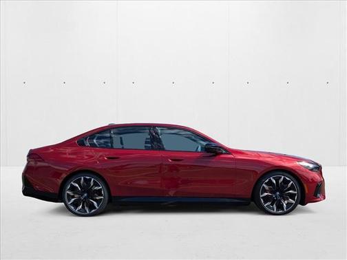 2024 BMW i5 M60