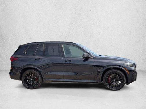 Carbon Black Metallic 2025 BMW X5 M60i