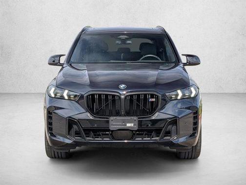 Carbon Black Metallic 2025 BMW X5 M60i