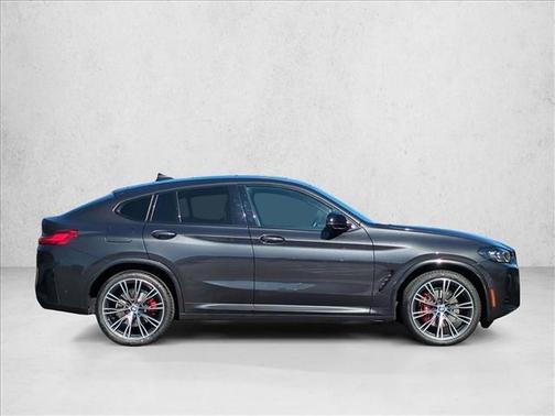 2023 BMW X4 M40i