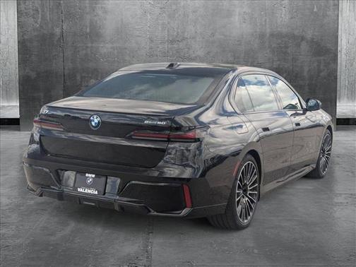 2025 BMW i7 eDrive50