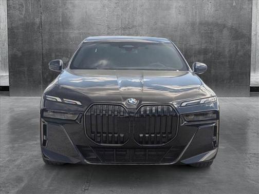 2025 BMW i7 eDrive50