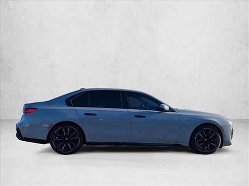 2024 BMW 760 760i xDrive