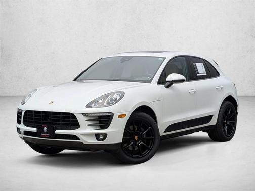 White 2017 Porsche Macan Base