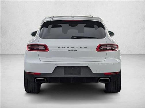 White 2017 Porsche Macan Base