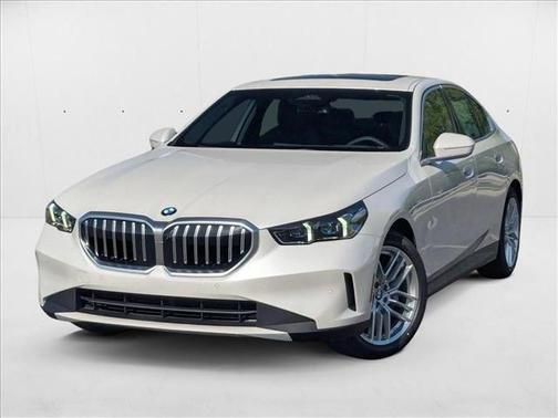 2025 BMW 530 i xDrive
