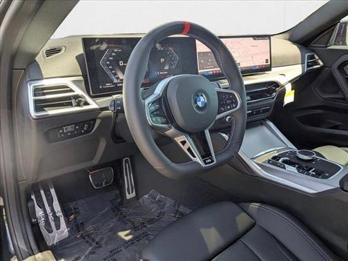 2025 BMW M240 i xDrive