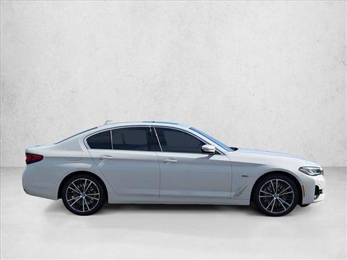 2023 BMW 530e 530e