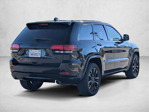 2017 Jeep Grand Cherokee Altitude