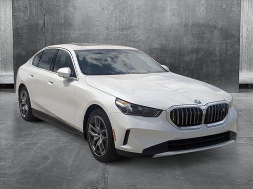 2025 BMW i5 eDrive40