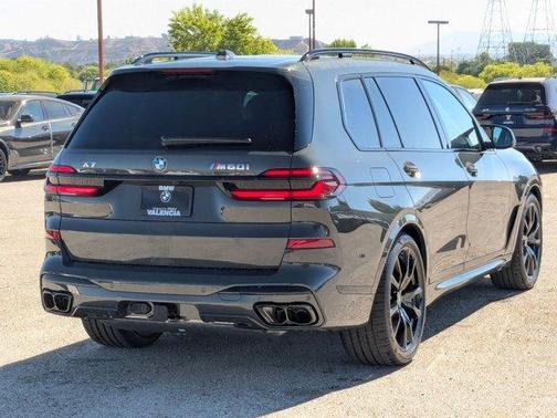 2026 BMW X7 M60i
