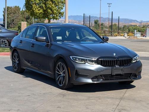 Mineral Gray Metallic 2020 BMW 330 i