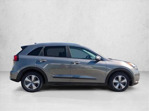 2017 Kia Niro EX