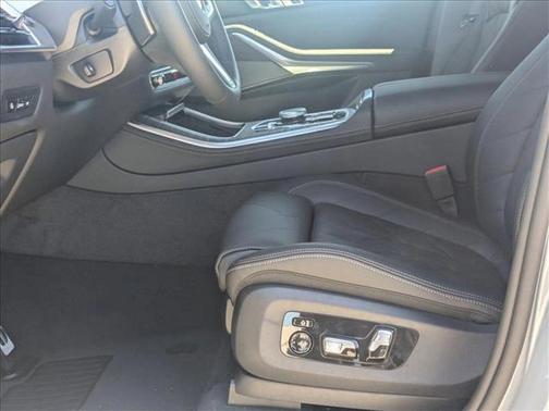 2025 BMW X5 sDrive40i