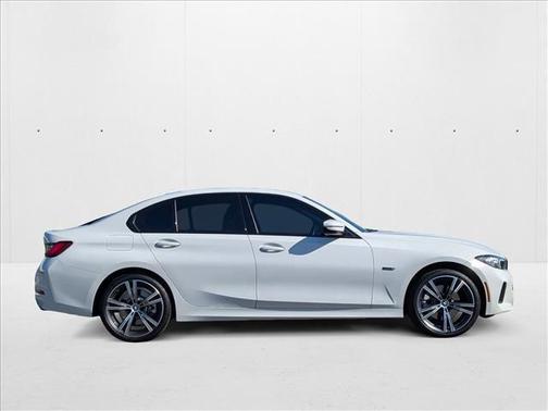 2023 BMW 330e 330e