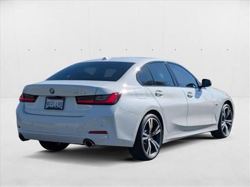 2023 BMW 330e 330e