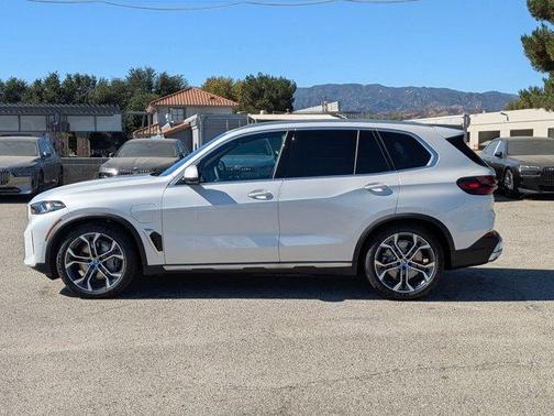 2026 BMW X5 PHEV xDrive50e
