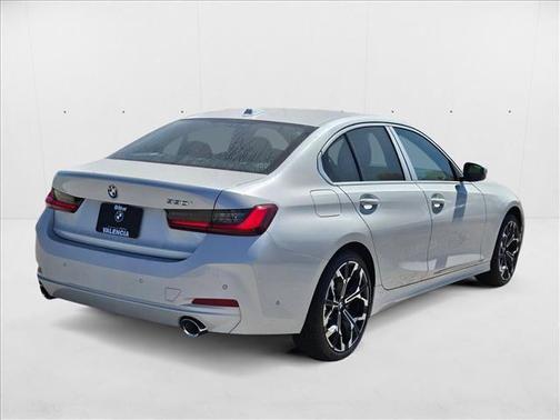 2025 BMW 330 i