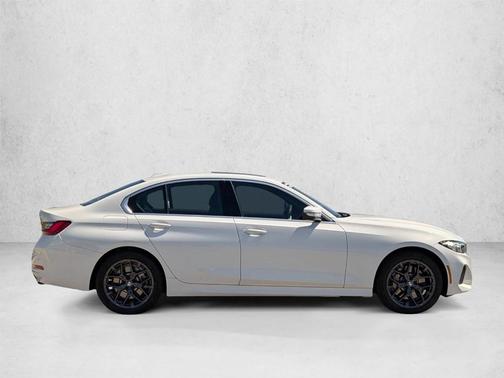 Alpine White 2025 BMW 330 i