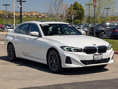 Alpine White 2025 BMW 330 i