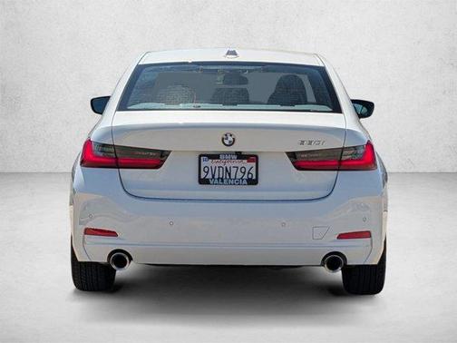 Alpine White 2025 BMW 330 i