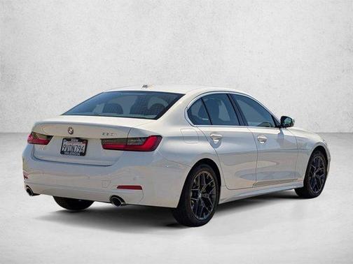 Alpine White 2025 BMW 330 i