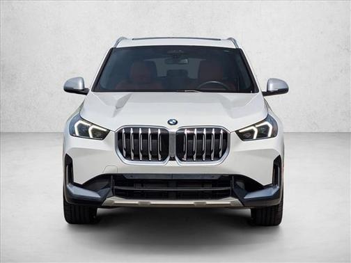 Alpine White 2024 BMW X1 xDrive28i