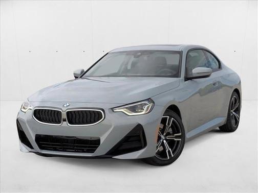 2025 BMW 230 i xDrive