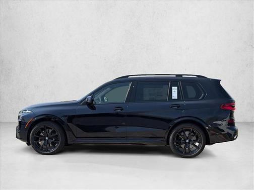 Carbon Black Metallic 2026 BMW X7 xDrive40i