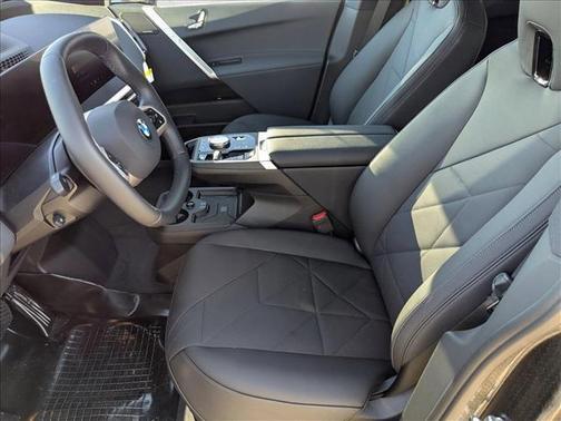 2026 BMW iX xDrive60