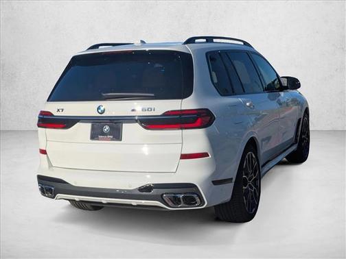 2026 BMW X7 M60i