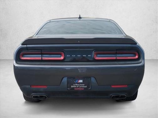 2015 Dodge Challenger SXT Plus