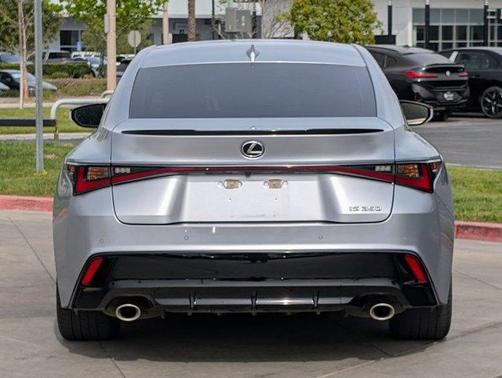 Iridium 2022 Lexus IS 350 F Sport