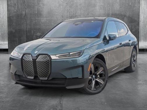 2025 BMW iX xDrive50