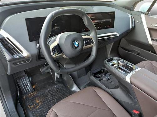 2026 BMW iX xDrive60