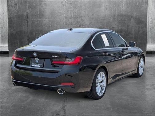 2025 BMW 330 i