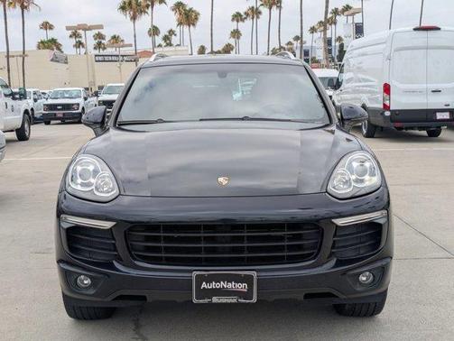 2016 Porsche Cayenne Base