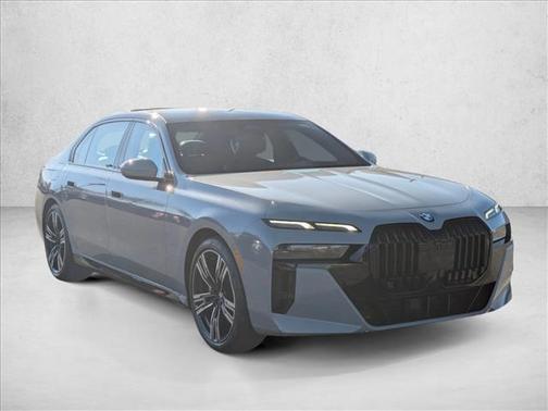 2023 BMW 760 760i xDrive