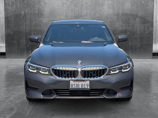 2020 BMW 330 i