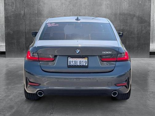 2020 BMW 330 i