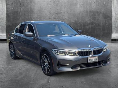 2020 BMW 330 i